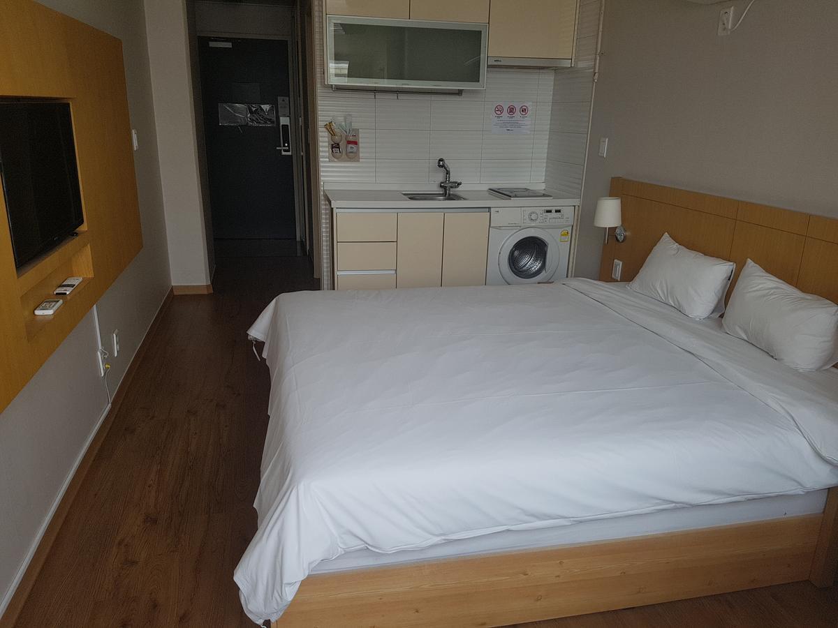 Apm Residence Hotel Seoul Bagian luar foto