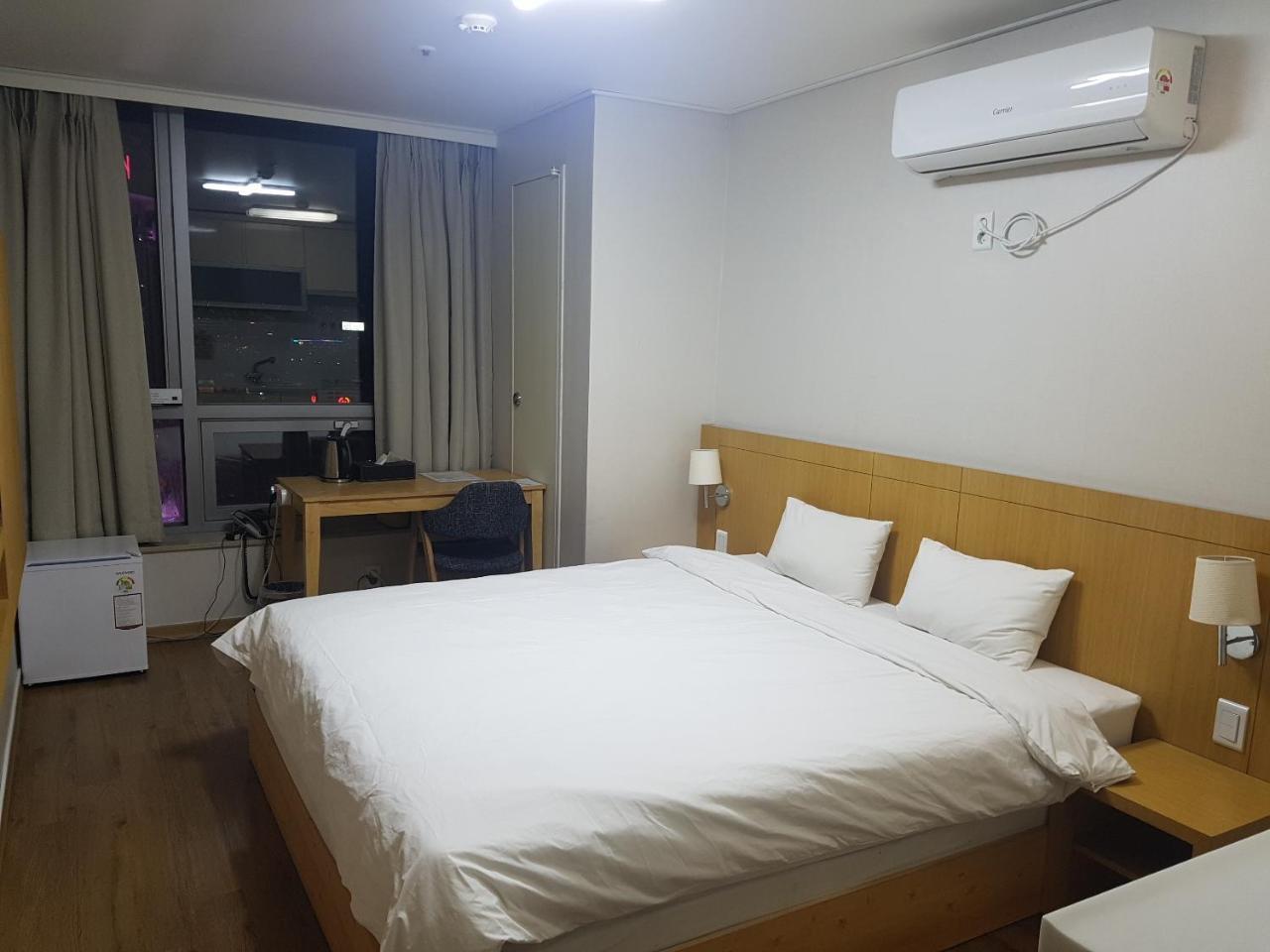 Apm Residence Hotel Seoul Bagian luar foto