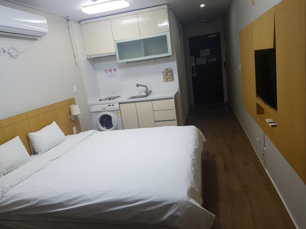 Apm Residence Hotel Seoul Bagian luar foto